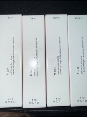 Glossier lip crème